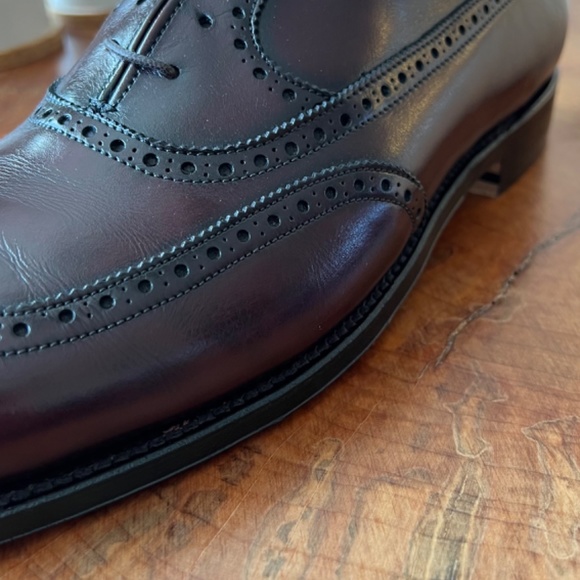 Alden 929 11.5C Burgundy Wing Tip Oxfords main image 8